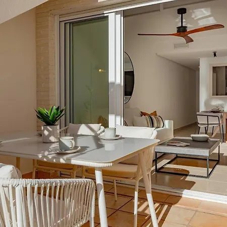 Apartment The Coastal Penthouse *